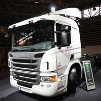 Biocoop se dote de la première génération de camion 0% émission de CO² en France Biocoop se dote de la première génération de camion 0% émission de CO² en France